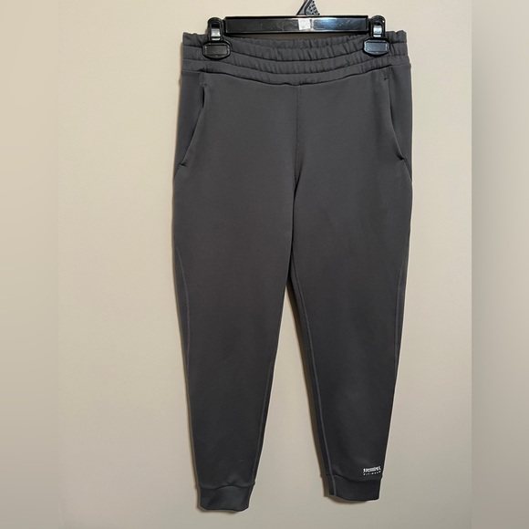 Running Room Women's Gray Joggers, size S - Picture 2 of 9